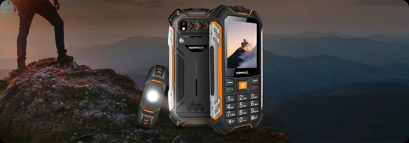 Mobilní telefon myPhone Hammer Boost 2 LTE (TELMYHBOOST2LOR) černý/oranžový | DATART
