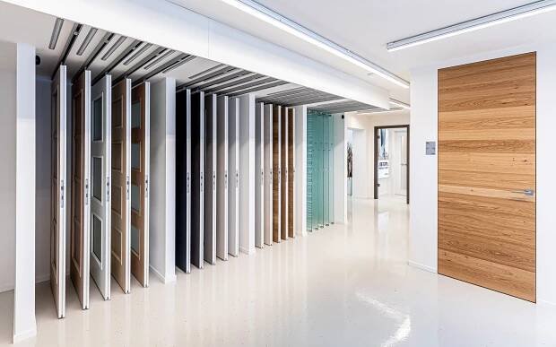 Okna a dveře VEKRA - showroom Zašová