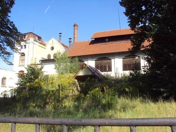 Soubor:Pivovar Cvikov.JPG