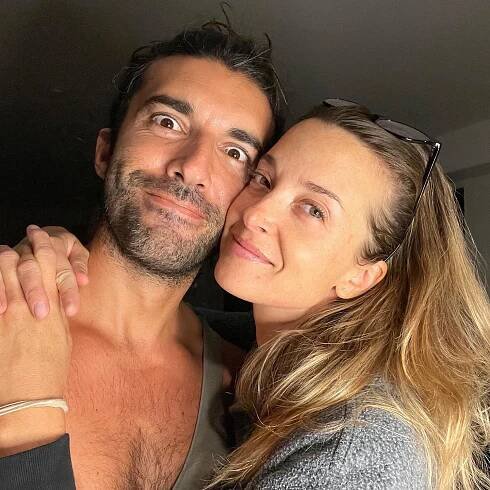 A selfie of Justin Baldoni and Emily Baldoni.