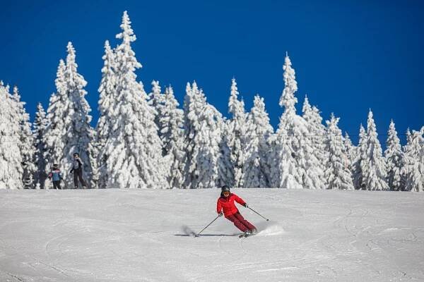 Poláci jeli za prvním lyžováním v Krkonoších od moře přes čtyři stovky kilometrů