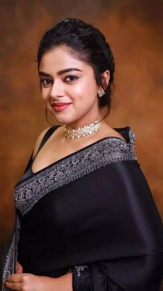 In pic: Radiant pictures of Siddhi Idnani