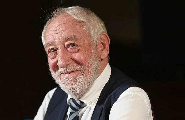 Woran denken Sie als Erstes, wenn Sie den Namen Dieter Hallervorden hören?