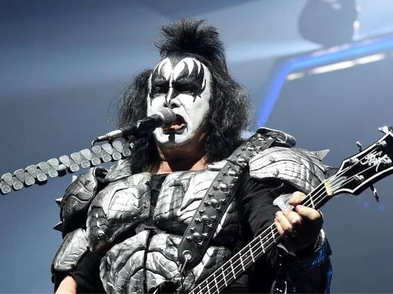 Zažil GENE SIMMONS nejaký antisemitizmus ako člen KISS?