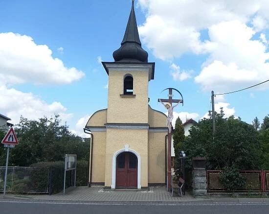 Soubor:Oprechtice (Paskov), kaple.jpg