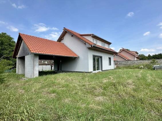 Rodinný dům 141 m², Velká Dobrá – Jan Frank – Realitní Makléř