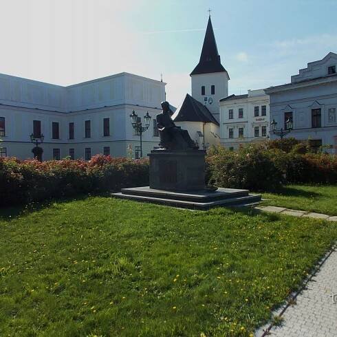 Pomník se sochou T. G. Masaryka v Karviné