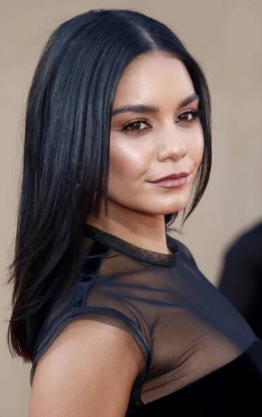Vanessa Hudgens 