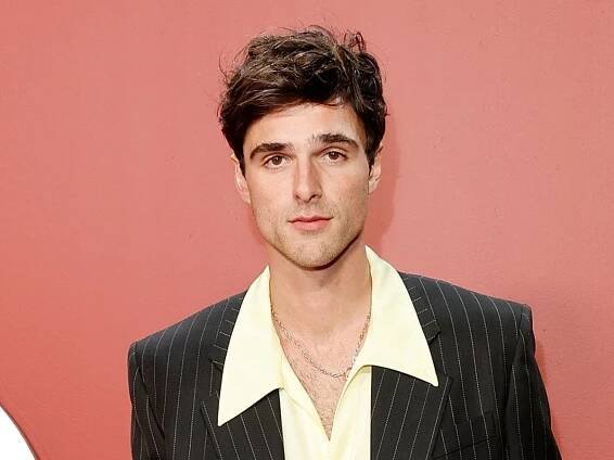 Fans obsess over Jacob Elordi smelling his Saltburn bathwater candle