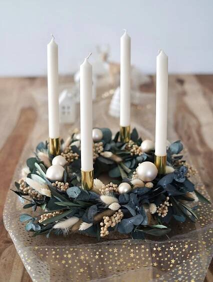 Adventskranz - Trockenblumen Kranz „greencream Eukalyptus" - Türkranz, Tischkran… | Deko kranz weihnachten, Basteln weihnachten adventskranz, Weihnachten dekoration