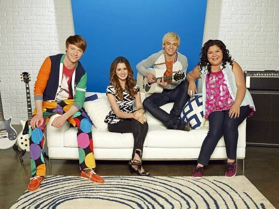 Calum Worthy, Laura Marano, Ross Lynch, Raini Rodriguez - Austin a Ally - Promo