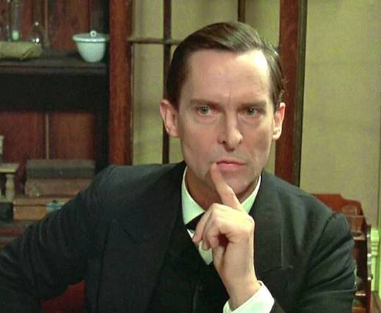 The Affair of the Black Armbands (or, The Death of Sherlock Holmes and How The World Took It) - Out of Ambit