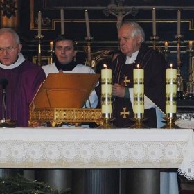 Rozloučení s Mons. Milanem Bezděkem - Diecéze litoměřická