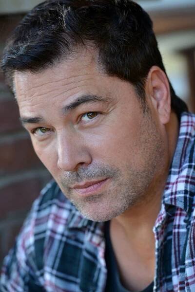 GET TO KNOW ACTOR AND PRODUCER MAURICIO MENDOZA | Celebz Treasure