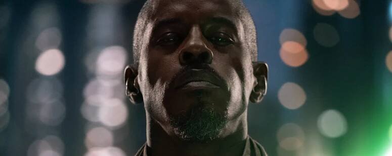 Ahmed Best as Kelleran Beq