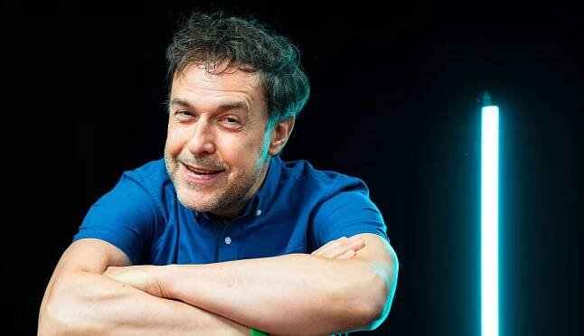 Juraj Kemka: Počas klaňačky som spadol z pódia priamo na pani v prvom rade a zlomil som si rebro