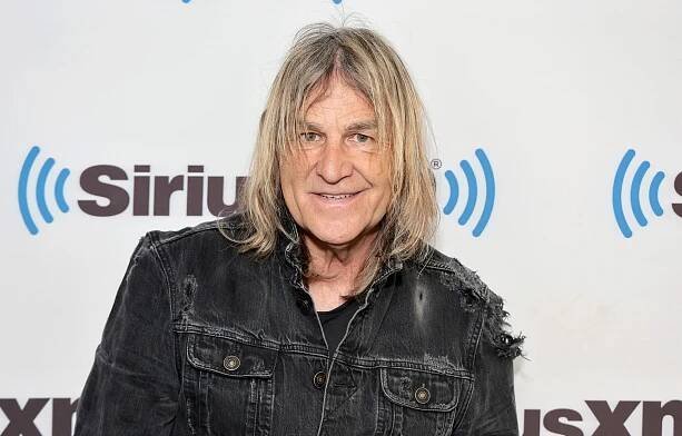 Zemřel frontman známé skupiny. Mike Peters 30 let bojoval s rakovinou
