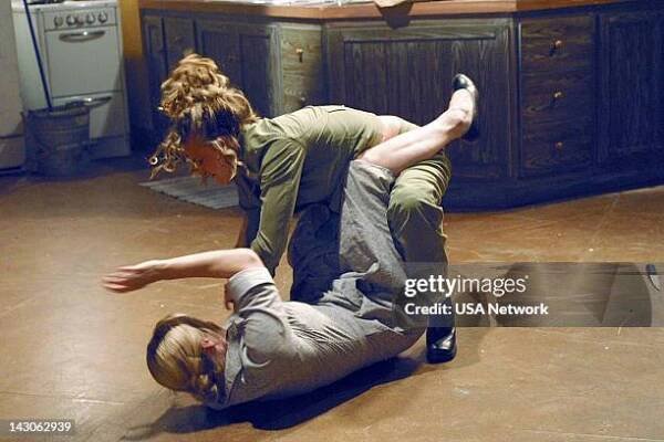 Mr. Monk Goes to the Theater" Episode 6-- Pictured: Melissa George as Jenna Ryan, Bitty Schram as Sharona Fleming--
