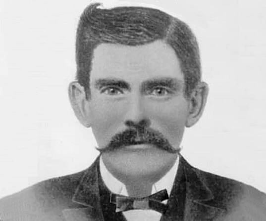 Doc Holliday Biography - Facts, Childhood, Family Life & Achievements