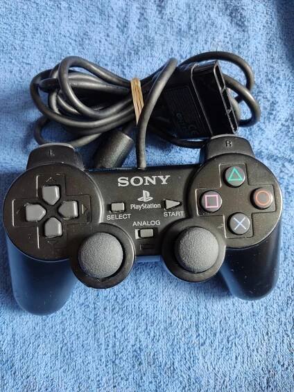 Sony PlayStation 2 (PS2) w Oficjalnym Archiwum Allegro - archiwum ofert