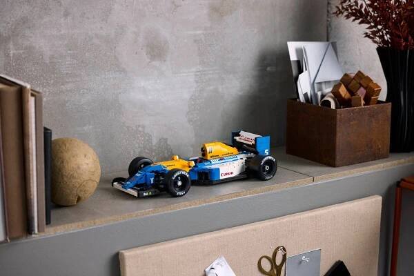 LEGO novinky s českou stopou potěší fanoušky formule 1 i Rychle & zběsile