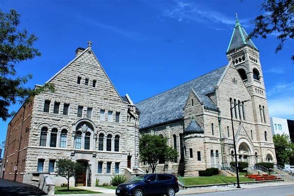 Soubor:St. Ambrose Cathedral - Des Moines 04.jpg