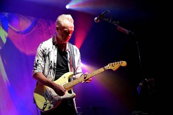 FOTOREPORT: Nick Mason vzpomínal v Praze na staré časy s Pink Floyd