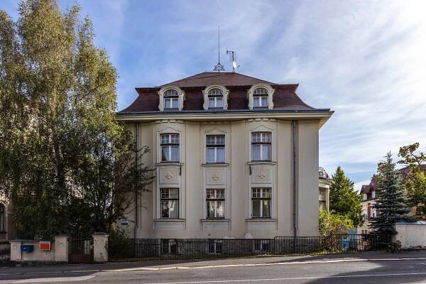 Dokončení interiérů památkově chráněné budovy Palackého 10/2570