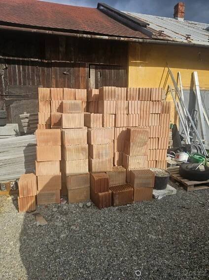 Prodej Nových broušených cihel Porotherm profi Dryfix 240 - Karviná