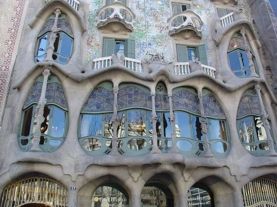 Casa Batlló - Atlas Obscura