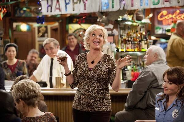 Sullivan a syn - Z filmu - Christine Ebersole, Valerie Azlynn
