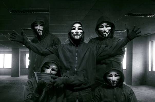 Jaký dopad může mít válečné zapojení Anonymous? | VědaŽivě.cz