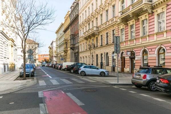 Prodej bytu v ulici Zborovská, Praha - PRODÁNO - Jan Humhal