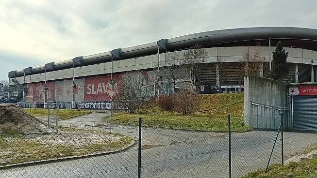 Soubor:Eden aréna, zadní část (únor 2024).jpg – Wikipedie