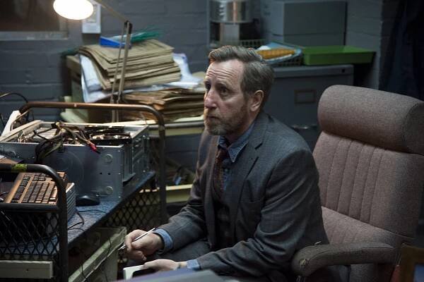 Luther - Epizoda 2 - Z filmu - Michael Smiley