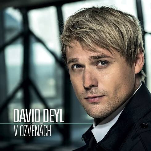 Poslechněte si V ozvěnách od interpreta David Deyl
