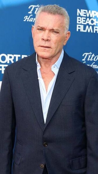 Ray Liotta Bio 0001