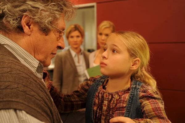 Kriminálka Stuttgart - Papakind - Z filmu - Volker Brandt, Ella Zirzow