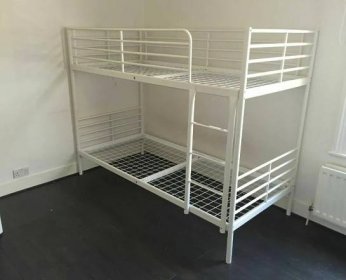 Patrová postel palanda IKEA kovová bílá  - Studentské pokoje