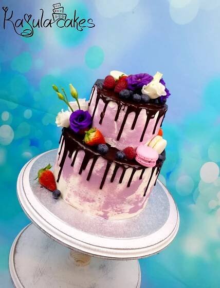 drip fialovy 2 – Kajula cakes dortové studio Liberec