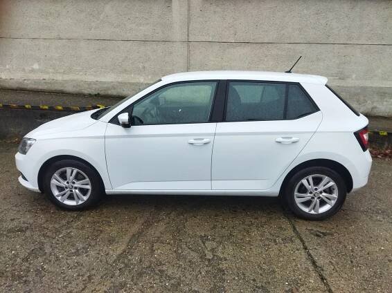 Škoda Fabia (2016) 1.2 tsi / 81 kW, DSG, VYHŘEV - detail fotky 1