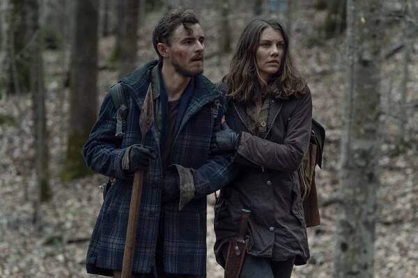 TWD 1103 Callan McAuliffe and Lauren Cohan