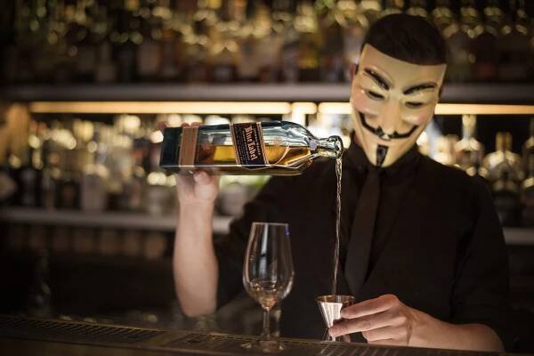AnonymouS Bar | Prague City Tourism