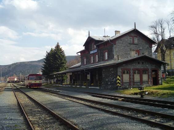 Železniční trať Milotice nad Opavou – Vrbno pod Pradědem