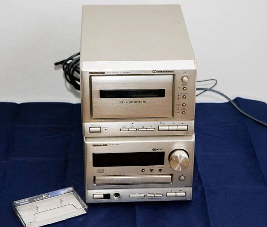 Onkyo CD Receiver CR-185X - Onkyo K-185X  - TV, audio, video