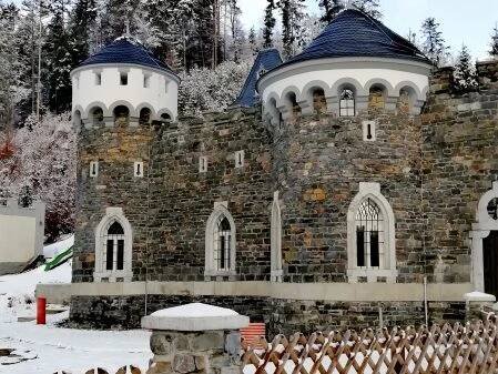 Hrad Kunzov / fotogalerie / Hrádek Kunzov