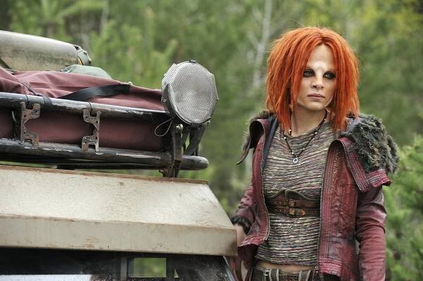 Defiance - Season 1 - Pilot - Z filmu - Stephanie Leonidas