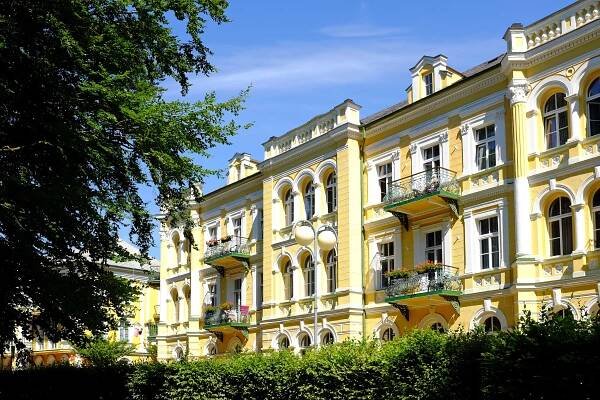 Soubor:Františkovy Lázně Francouzská 21 (1).jpg