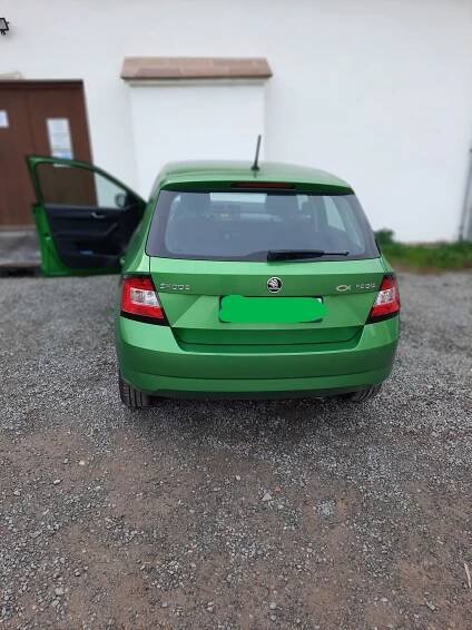 Bazar: prodej Škoda Fabia hatchback 3. generace 1.0 TSI 70kW manuál, ojeté, benzín, rok 2017, barva světle zelená metalíza