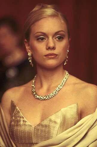 Christina Cole fotka